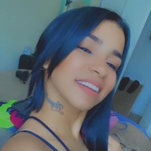 Meet your Posher, Madelys